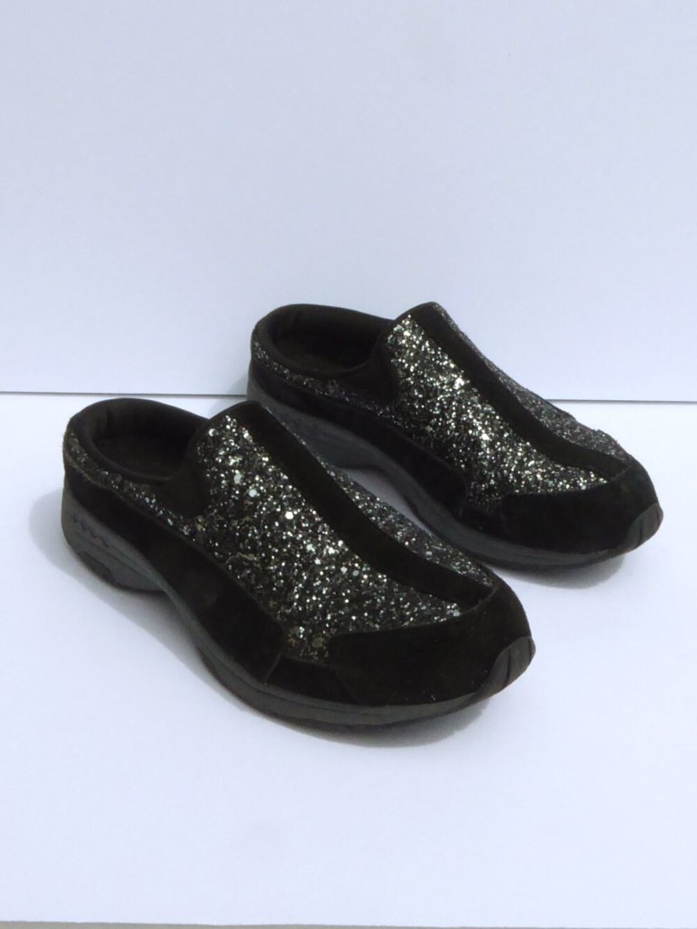 Easy Spirit traveltime black suede and dark silver glitter mule slip ons sz 8.5